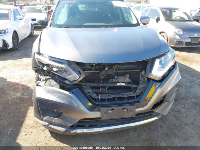 KNMAT2MT8HP618410 Nissan ROGUE SV