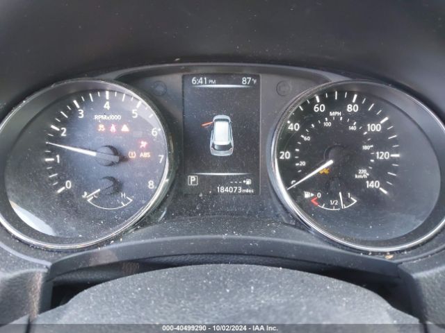 KNMAT2MT8HP618410 Nissan ROGUE SV