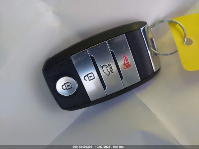KNDP63AC6L7650311 KIA SPORTAGE S