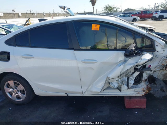Chevrolet Cruze Ls Auto 2017 3G1BC5SM4HS563014 Image 12