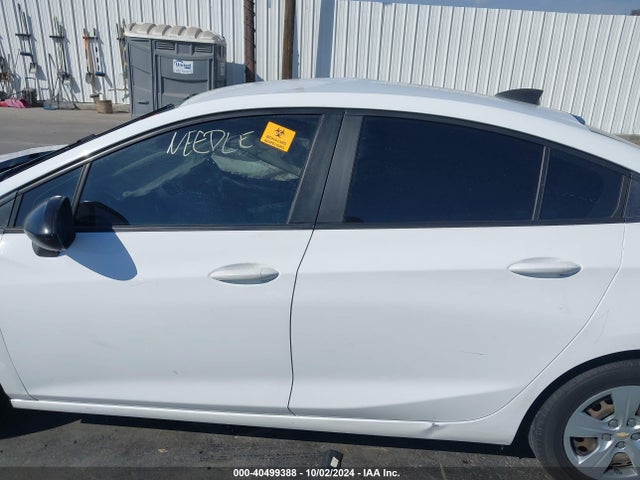Chevrolet Cruze Ls Auto 2017 3G1BC5SM4HS563014 Image 13