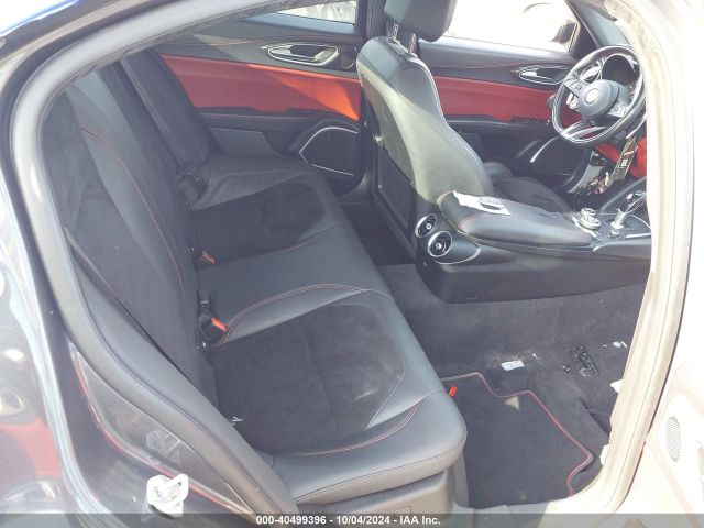 ZARFAEAVXJ7567233 Alfa Romeo Giulia Quadrifoglio Rwd