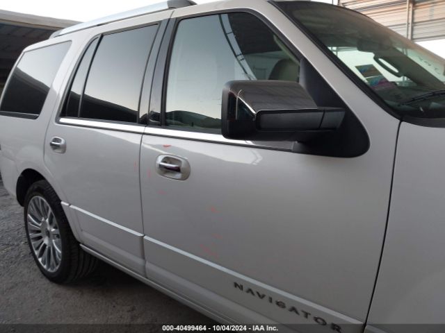 5LMJJ2HTXGEL02509 Lincoln Navigator Select