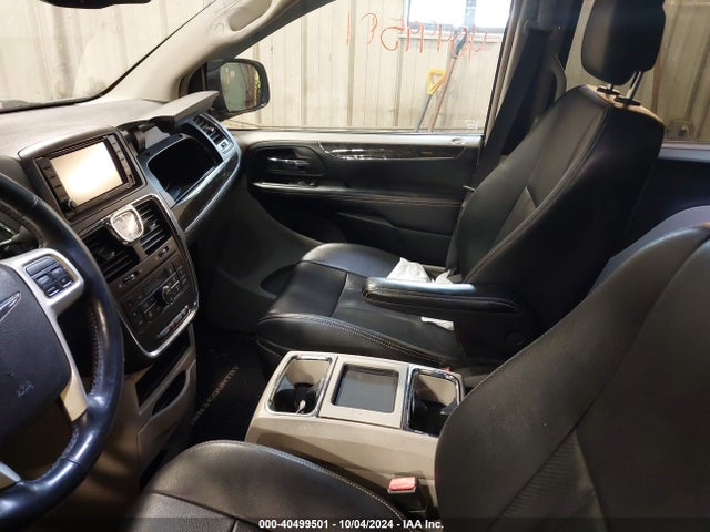 2C4RC1CG5ER425689 Chrysler Town & Country Touring-l