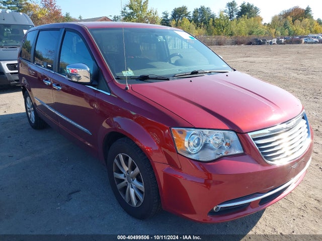 2C4RC1GG4GR134257 Chrysler Town & Country Limited Platinum