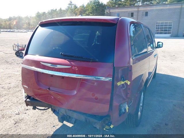 2C4RC1GG4GR134257 Chrysler Town & Country Limited Platinum