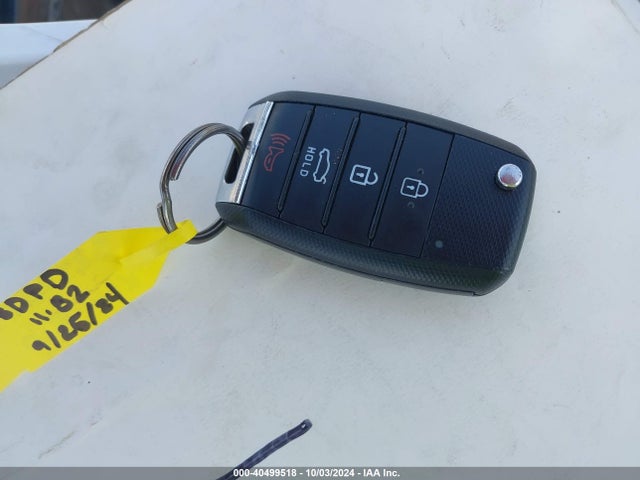 KIA RIO S 2022 3KPA24AD5NE431097 Image 11