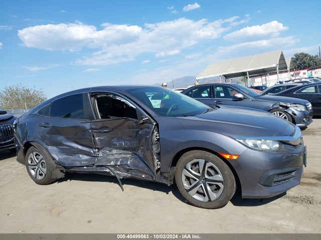 Honda Civic Lx 2018 2HGFC2F52JH602607 Image 14