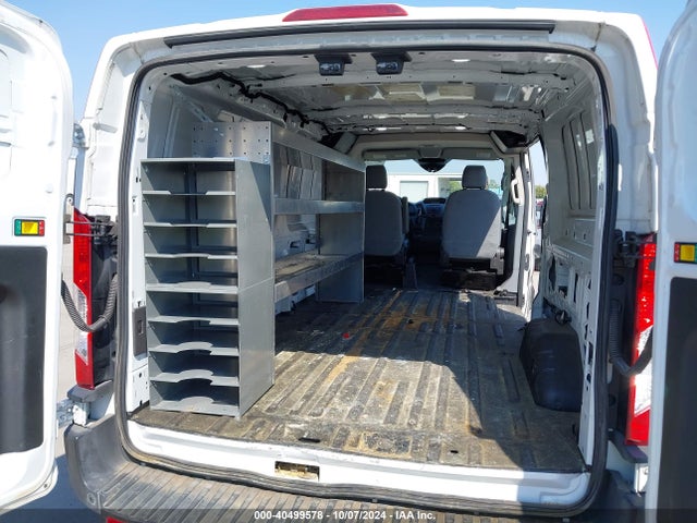 Ford Transit-250 2019 1FTYR2YM9KKB70702 Image 18