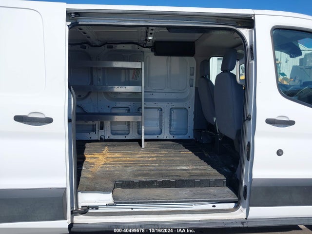 Ford Transit-250 2019 1FTYR2YM9KKB70702 Image 8