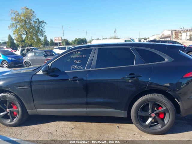 SADCJ2GXXJA237992 Jaguar F-pace 30t Premium