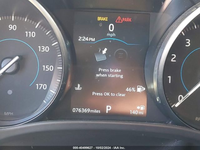 SADCJ2GXXJA237992 Jaguar F-pace 30t Premium