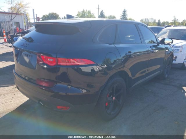 SADCJ2GXXJA237992 Jaguar F-pace 30t Premium