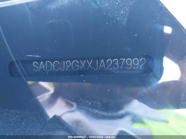 SADCJ2GXXJA237992 Jaguar F-pace 30t Premium