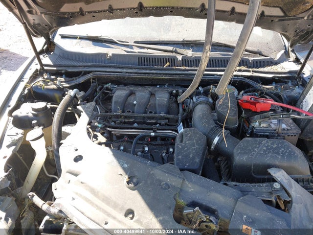 Ford TAURUS SEL 2018 1FAHP2H89JG105722 Image 10