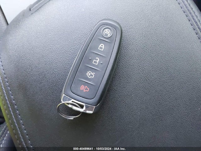 Ford TAURUS SEL 2018 1FAHP2H89JG105722 Image 11
