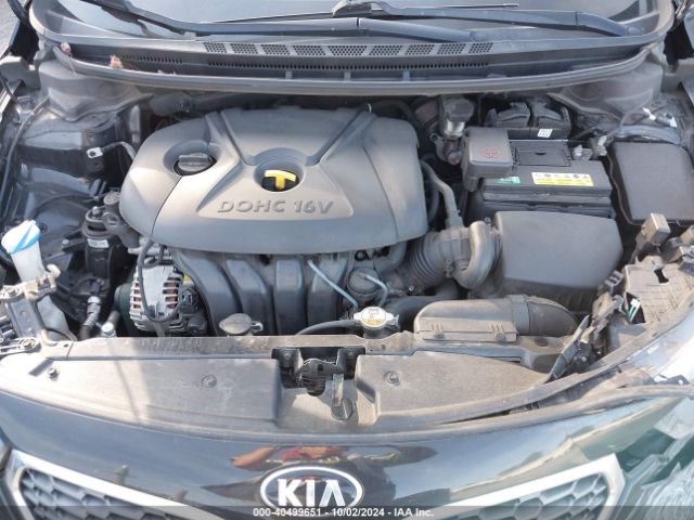 KNAFX4A63G5476141 KIA FORTE LX