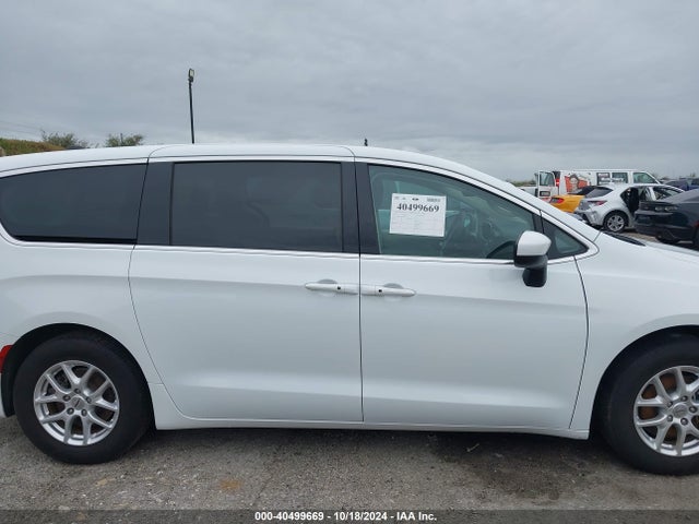 2C4RC1CG6PR568153 Chrysler Voyager Lx