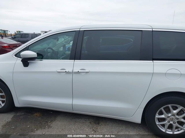Chrysler Voyager Lx 2023 2C4RC1CG6PR568153 Image 14