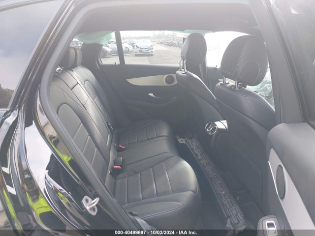 W1N0G8DB7MV307401 Mercedes-Benz Glc 300 Suv
