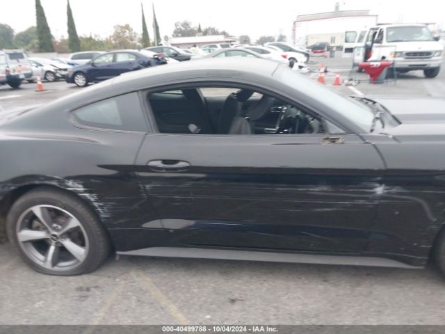 1FA6P8AM0F5306817 Ford Mustang V6