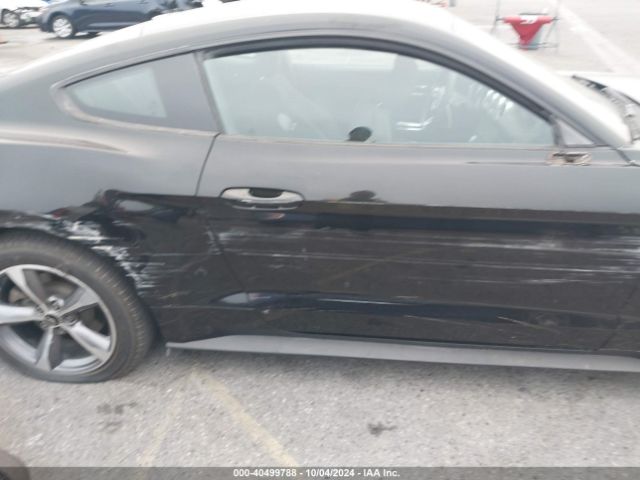1FA6P8AM0F5306817 Ford Mustang V6