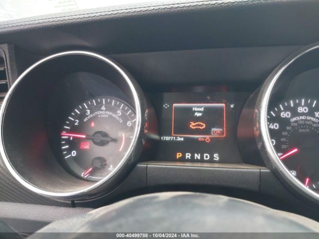 1FA6P8AM0F5306817 Ford Mustang V6
