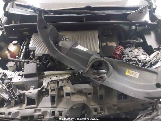 Toyota Prius Two Eco 2017 JTDKARFU8H3038722 Image 9