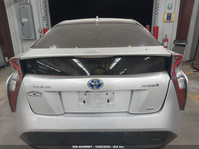Toyota Prius Two Eco 2017 JTDKARFU8H3038722 Image 16