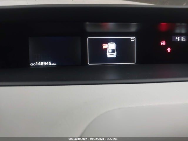 Toyota Prius Two Eco 2017 JTDKARFU8H3038722 Image 6