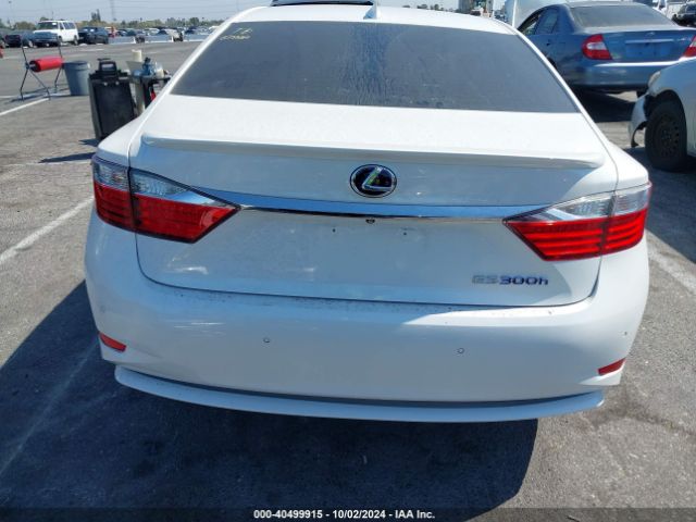 JTHBW1GG3F2090806 Lexus ES 300H