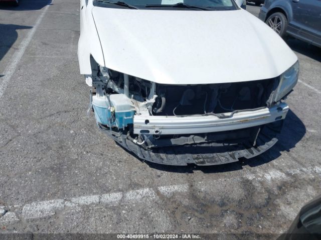 JTHBW1GG3F2090806 Lexus ES 300H