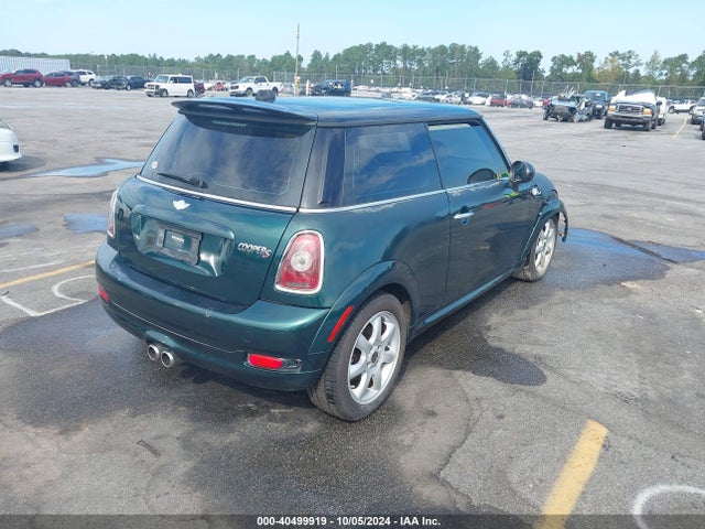 2010 MINI COOPER S WMWMF7C53ATZ71815 Photo 3