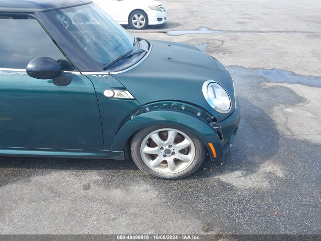 2010 MINI COOPER S WMWMF7C53ATZ71815 Photo 5