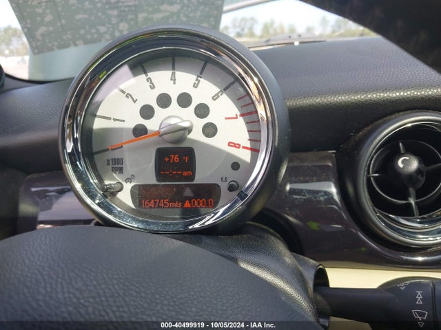 2010 MINI COOPER S WMWMF7C53ATZ71815 Photo 6