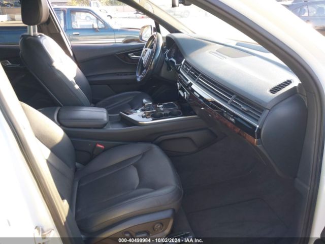 WA1VAAF75HD009336 Audi Q7 3.0t Premium
