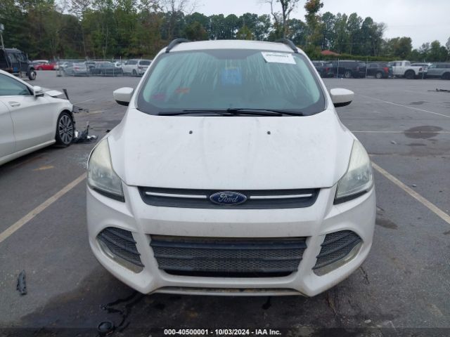1FMCU9G94FUC82229 Ford ESCAPE SE