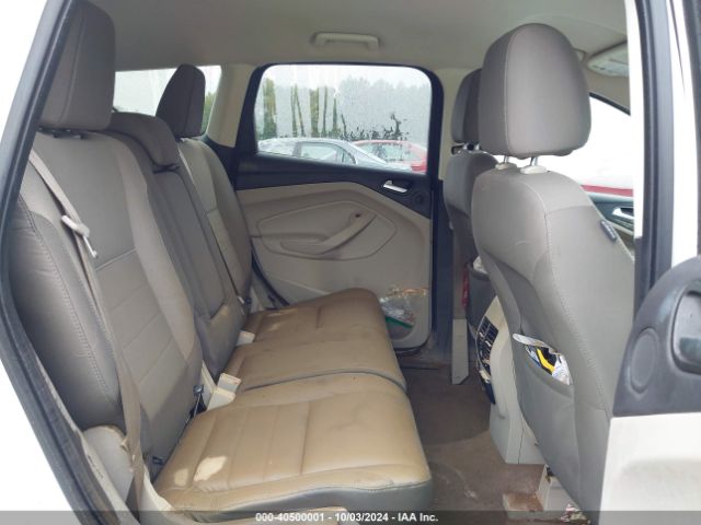 1FMCU9G94FUC82229 Ford ESCAPE SE