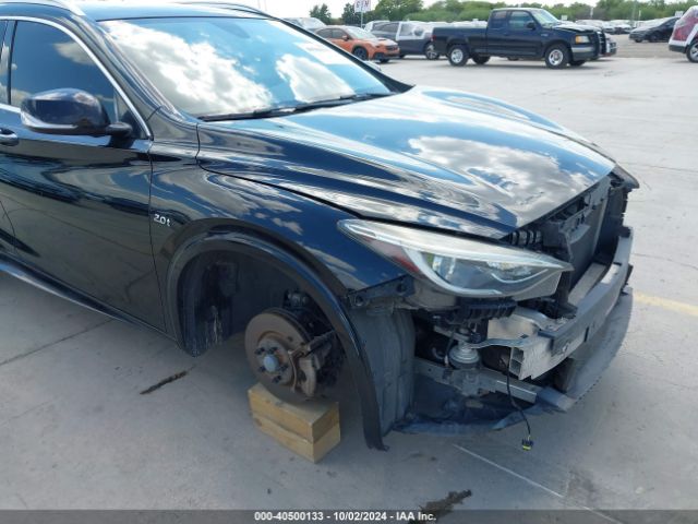 SJKCH5CP2HA026839 Infiniti Qx30 Premium