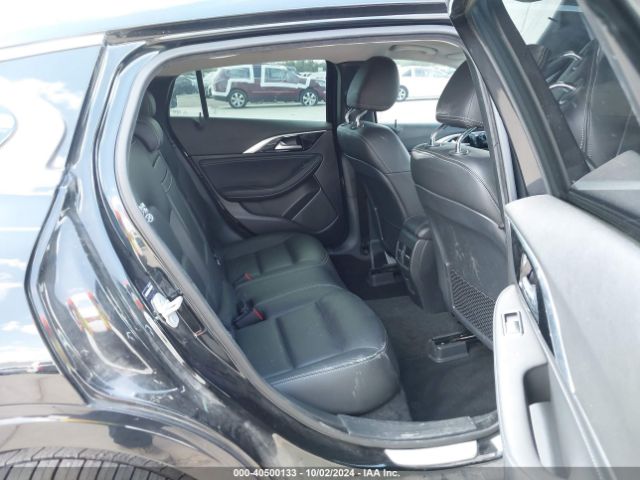 SJKCH5CP2HA026839 Infiniti Qx30 Premium