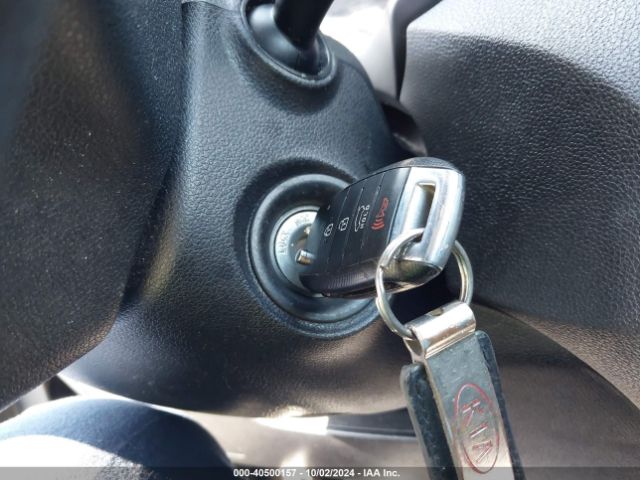 5XYPGDA52GG131219 KIA Sorento 3.3l Lx
