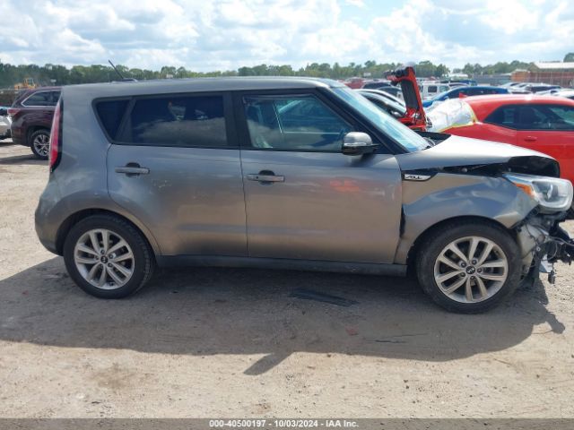 KNDJP3A57J7581937 KIA SOUL +