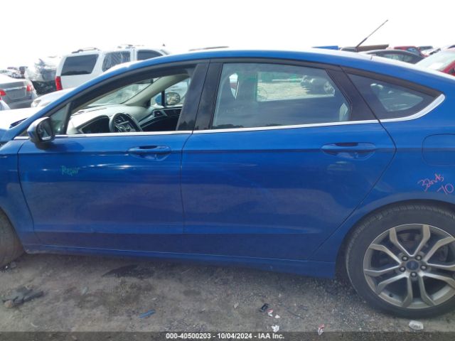 3FA6P0G78HR403377 Ford FUSION S