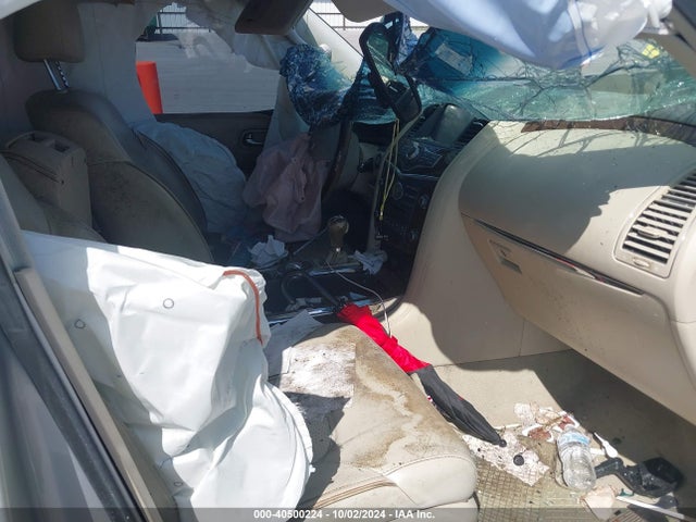 Infiniti QX80 2016 JN8AZ2NF6G9610952 Image 5