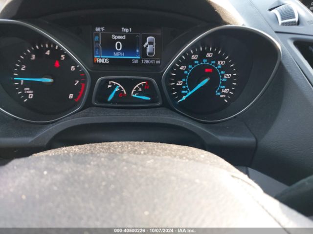 1FMCU9GX6GUA02648 Ford ESCAPE SE