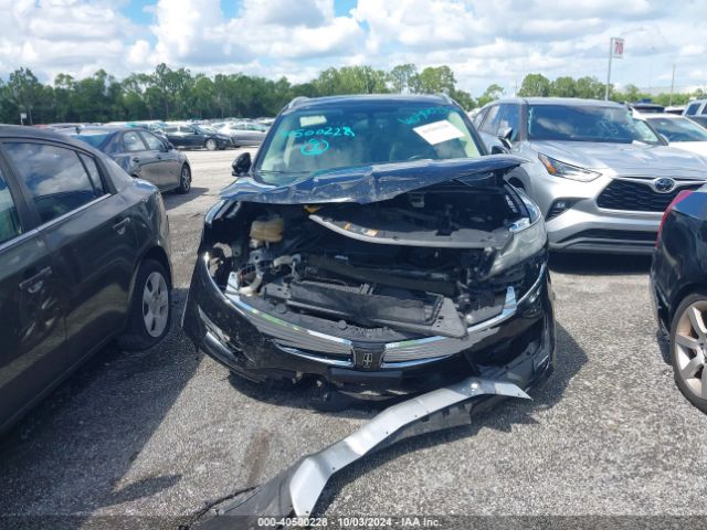 5LMCJ2D98GUJ08697 Lincoln MKC SELECT