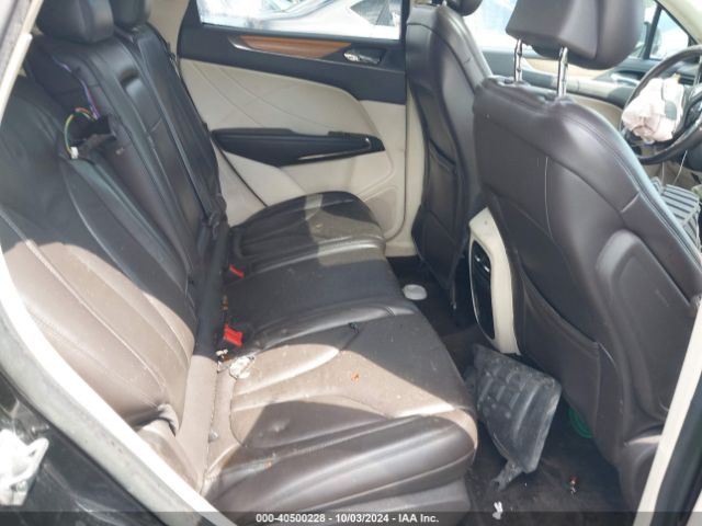 5LMCJ2D98GUJ08697 Lincoln MKC SELECT
