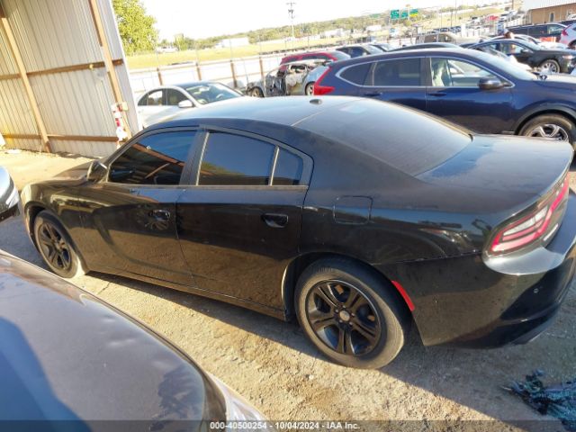 2C3CDXBG5HH623887 Dodge Charger Se Rwd