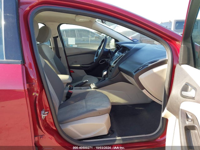 Ford FOCUS SE 2014 1FADP3F21EL442739 Image 5