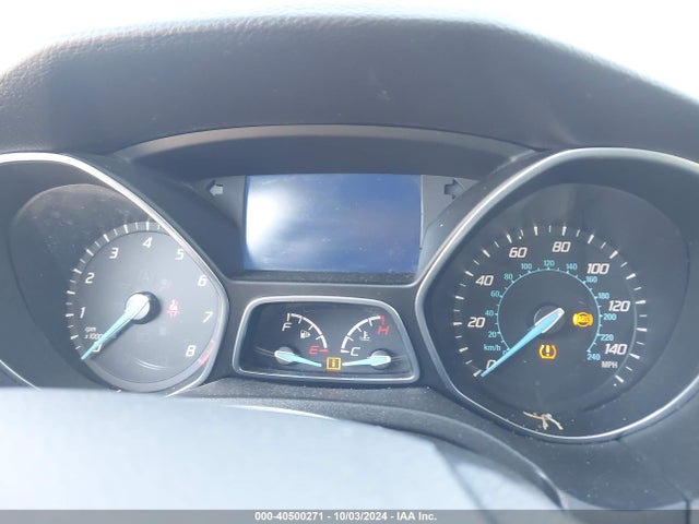 Ford FOCUS SE 2014 1FADP3F21EL442739 Image 7